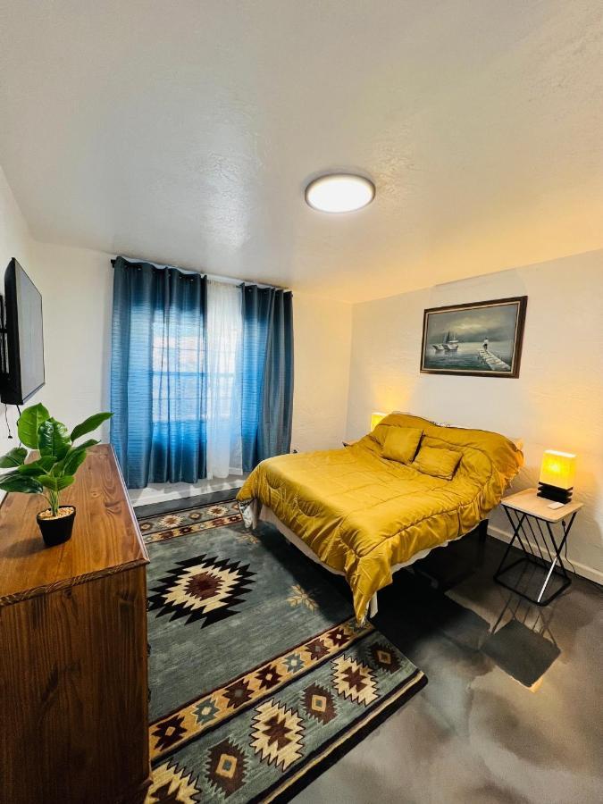 Вилла Los Casita Azul- Cozy Blue House Los Lunas Экстерьер фото